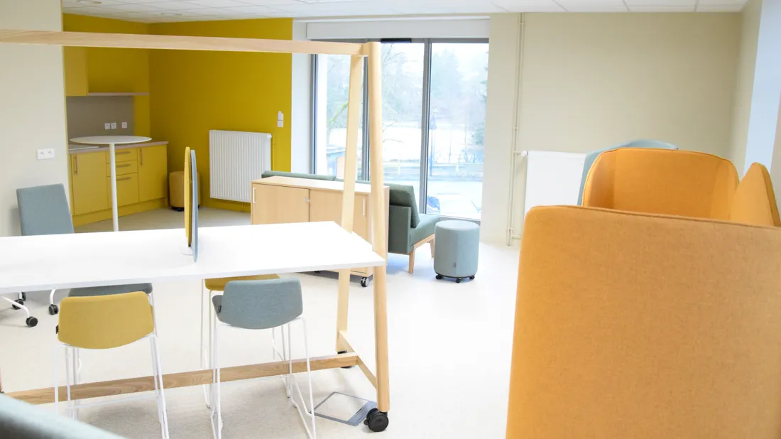 maison des services coworking