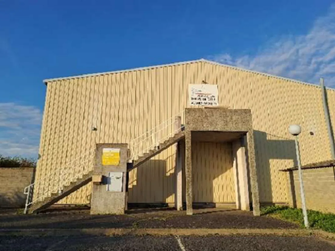 Châteaudun - Salle Jacques Secretin (Rue Louis Appert)