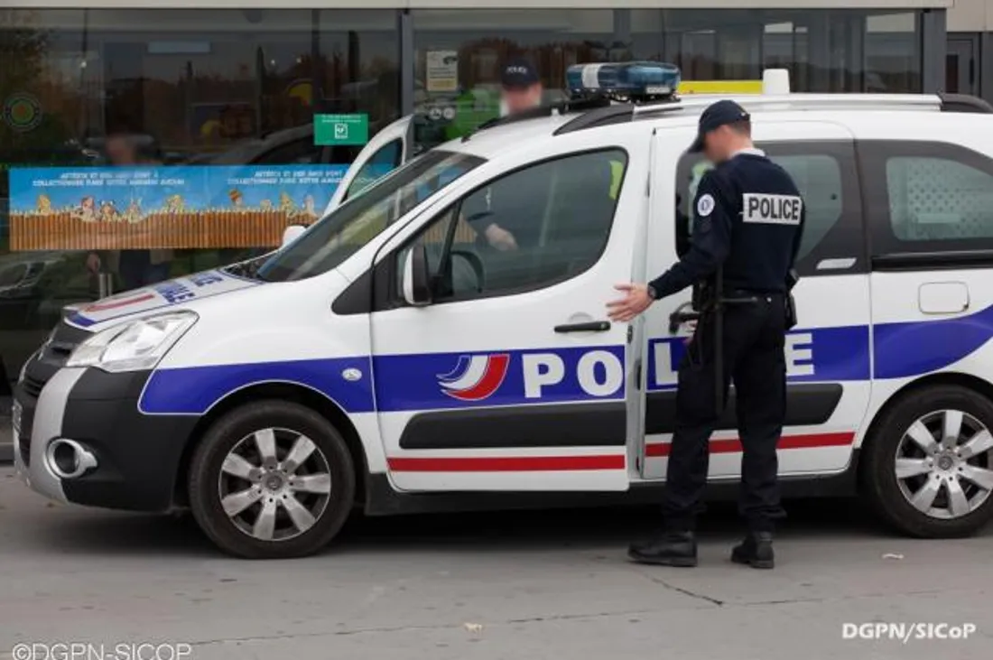 EVASION