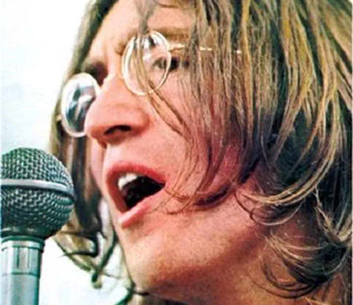 Un inédit de John Lennon, "Little Girl", dans le coffret réédition...