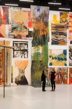 FG CHIC: El Verano Indio de Vivian Suter en el Palais de Tokyo, una...