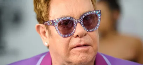 Elton John stoppe sa tournée pour se faire opérer