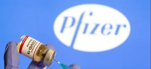 Pfizer et BioNTech annoncent que leur vaccin est "sûr" et "bien...
