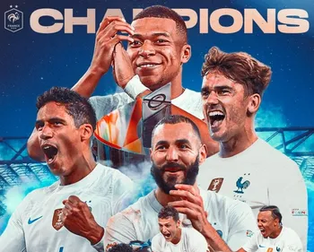 Les Bleus remportent la Nations League en s'imposant 2-1 face à...