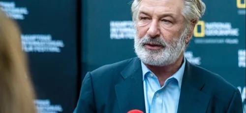 Les poursuites contre Alec Baldwin abandonnées