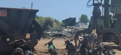 La police de Lille a détruit des scooters, moto-cross, quads