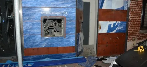 3 personnes mises en examen après l'attaque à l'explosif du DAB de...