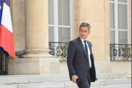 Un homme "neutralisé" par la police alors qu'il tentait d'incendier...