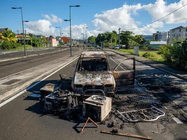 Un couvre-feu instauré en Martinique