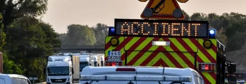 #inforoutemonafm : Accident sur A1 à Ronchin - Bouchons importants...