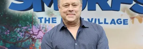 Le réalisateur de Shrek 2 et Spirit, Kelly Asbury, est mort à l'âge...