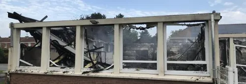 Ecole maternelle détruite par le feu à Petite Synthe : la piste...