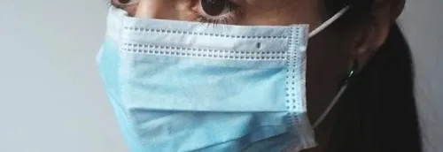 Le port du masque pourrait devenir obligatoire à l'extérieur, dans...