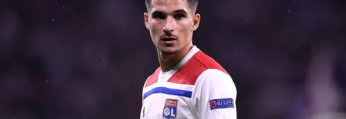 A peine convoqué chez les Bleus, Houssem Aouar testé positif au...