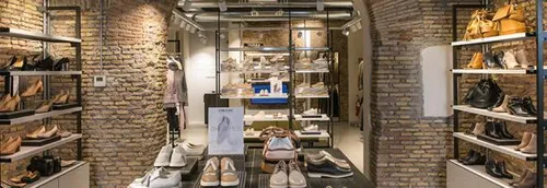 Le magasin de chaussures "Geox" à Roubaix recrute un Conseiller de...