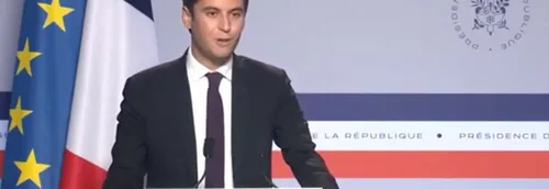 Gabriel Attal : "Un certain nombre de départements basculeront en...