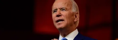 Joe Biden se fracture le pied