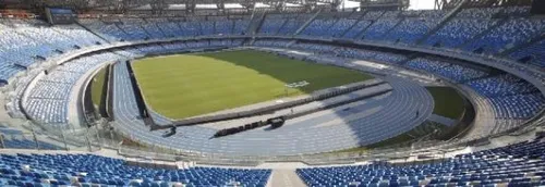 Le stade de Naples officiellement rebaptisé Stadio Diego Armando...