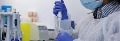 L'épidémiologiste Arnaud Fontanet annonce que mars et avril seront...