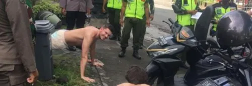 À Bali, les touristes surpris sans masque dans les rues sont...