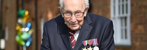Le héros centenaire des britanniques, "Captain Tom", hospitalisé...
