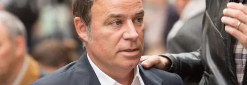 Après ses propos polémiques envers Hoshi, Fabien Lecoeuvre présente...