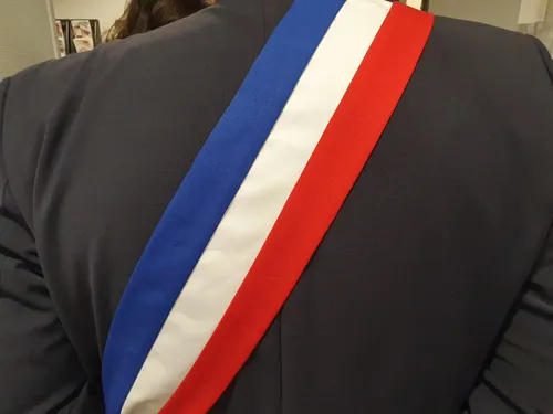 🔊 Neuville-Saint-Denis, une commune nouvelle pour "être plus forts...