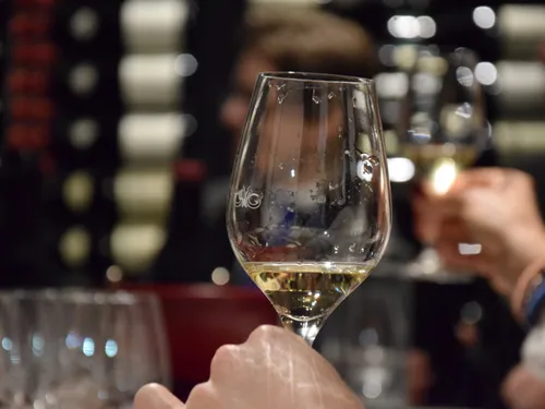 Quels sont les restaurants distingués par le Gault&Millau en...