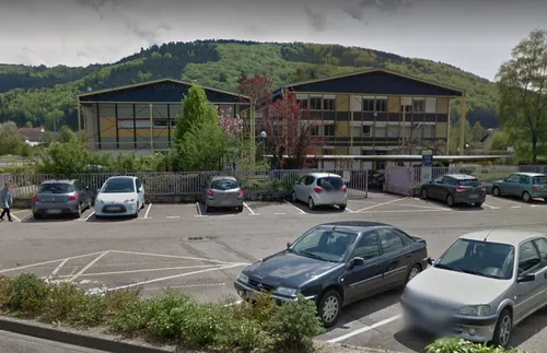 Vosges : le collège du Val-d'Ajol ferme ses portes