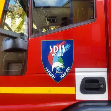 Un feu d'habitation à Julienrupt, la D417 est bloquée (88)