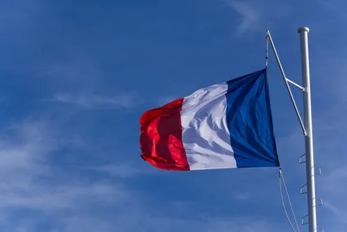 La France se prépare pour des élections législatives anticipées...