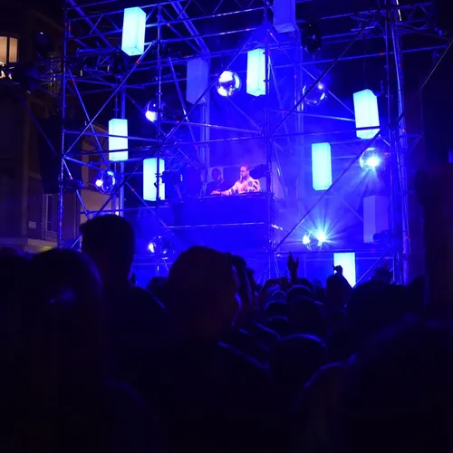 CHARTRES - Soirée DJ des fêtes